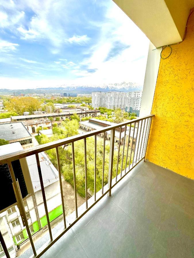 Medinahotelkz, # 70, Вид На Горы, До Арбата 15 Мин Пешком, Halal Alma-Ata Buitenkant foto
